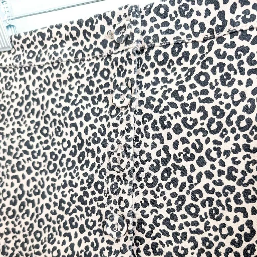 Forever 21 Button Front Leopard Print Mini Skirt